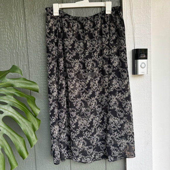 Sag Harbor Dresses & Skirts - Sag Harbor Vintage y2k Reversible Boho Floral Skirt 16W